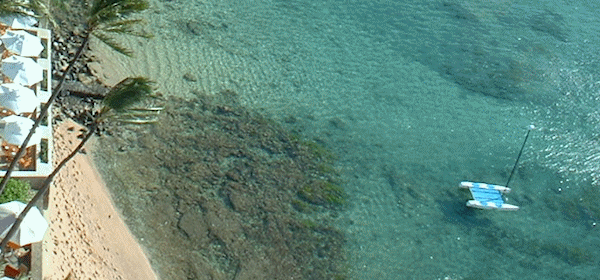 ハワイカイの海